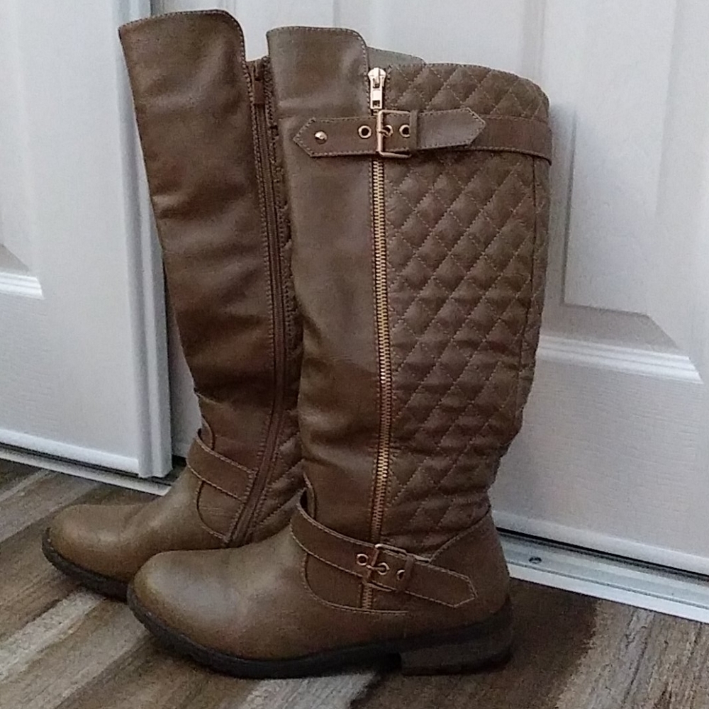 Forever 21 Long knee high boots tan